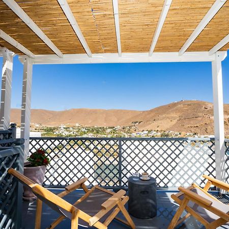 5 Traditional Suites Livadi  Exterior foto