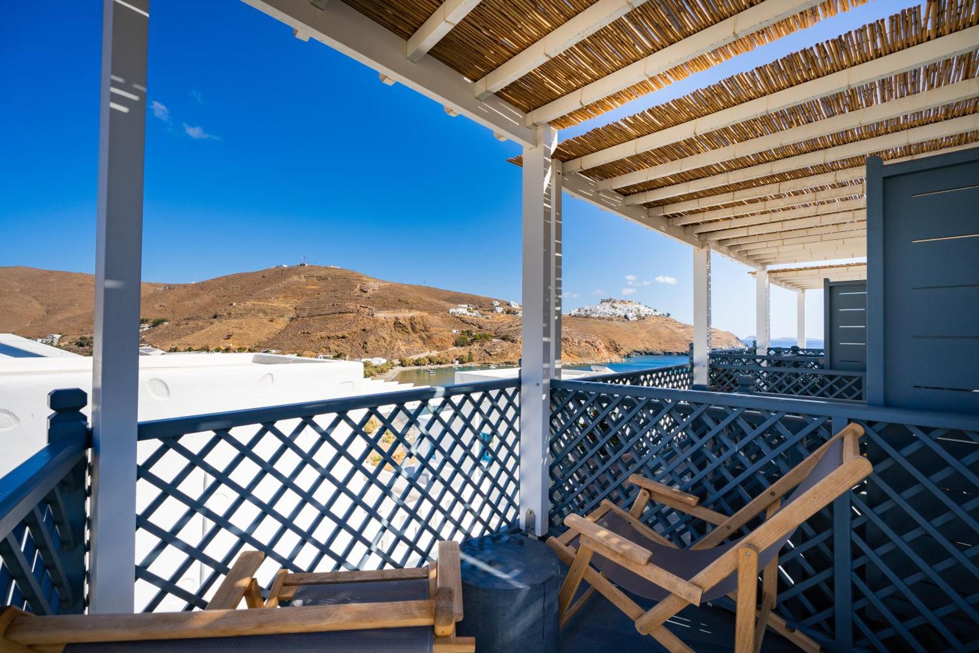 5 Traditional Suites Livadi  Exterior foto